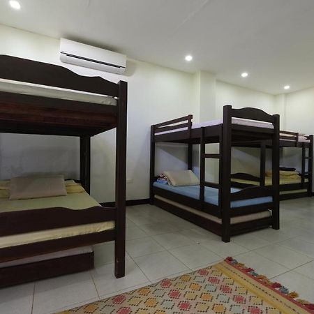 Balai Carmela Hotel ตูกิกาเราซิตี้ ภายนอก รูปภาพ