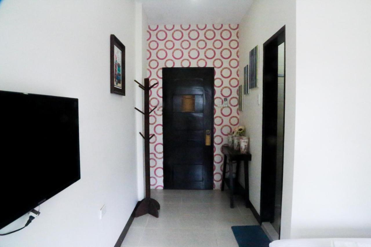 Balai Carmela Hotel ตูกิกาเราซิตี้ ภายนอก รูปภาพ