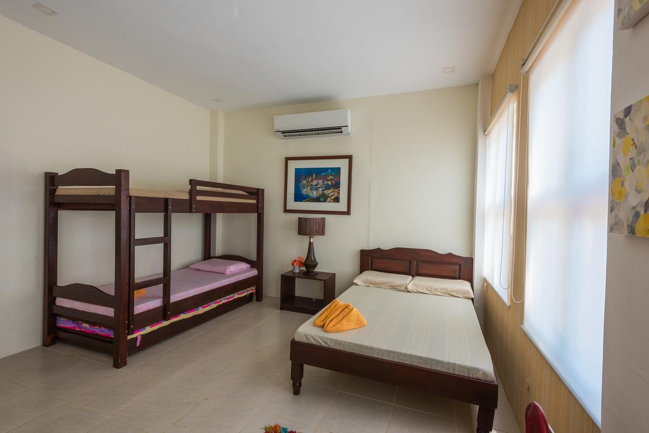 Balai Carmela Hotel ตูกิกาเราซิตี้ ภายนอก รูปภาพ